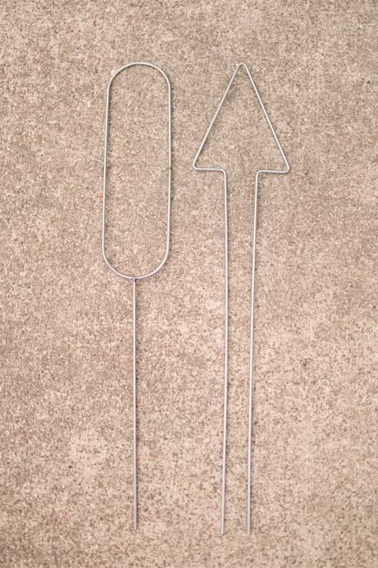I encourage you to try these minimalist houseplant trellises if you want a moss pole alternative for your climbing plants.